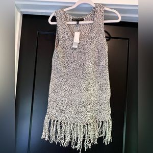 White House black market fringe tank!